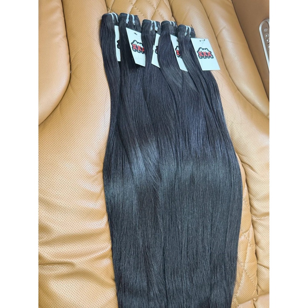 30" Raw Bone-Straight Hair Bundle - Picture 4 of 5